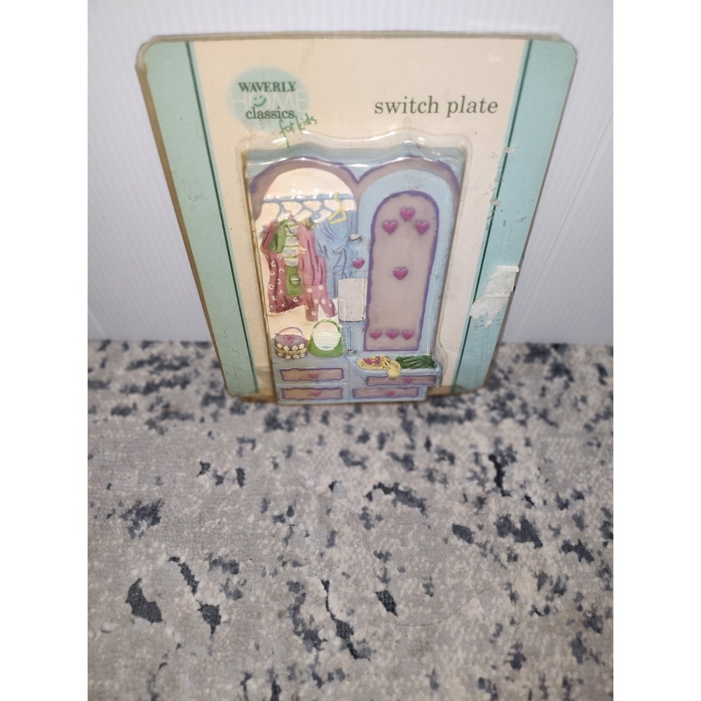 Waverly Home Classics for Kids Switch Plate Armoire Closet 3D Resin Vintage NEW